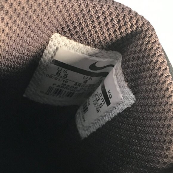 NIKE Fast Flex Black Gold Running Workout Athletic Shoes Cleats - Picture 11 of 15